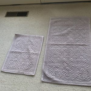 Two mats bathroom